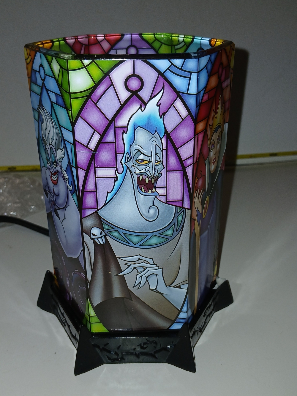 Scentsy Stained-Glass Style Accent Lamp With Disney Villians. Missing Wax Cup.
